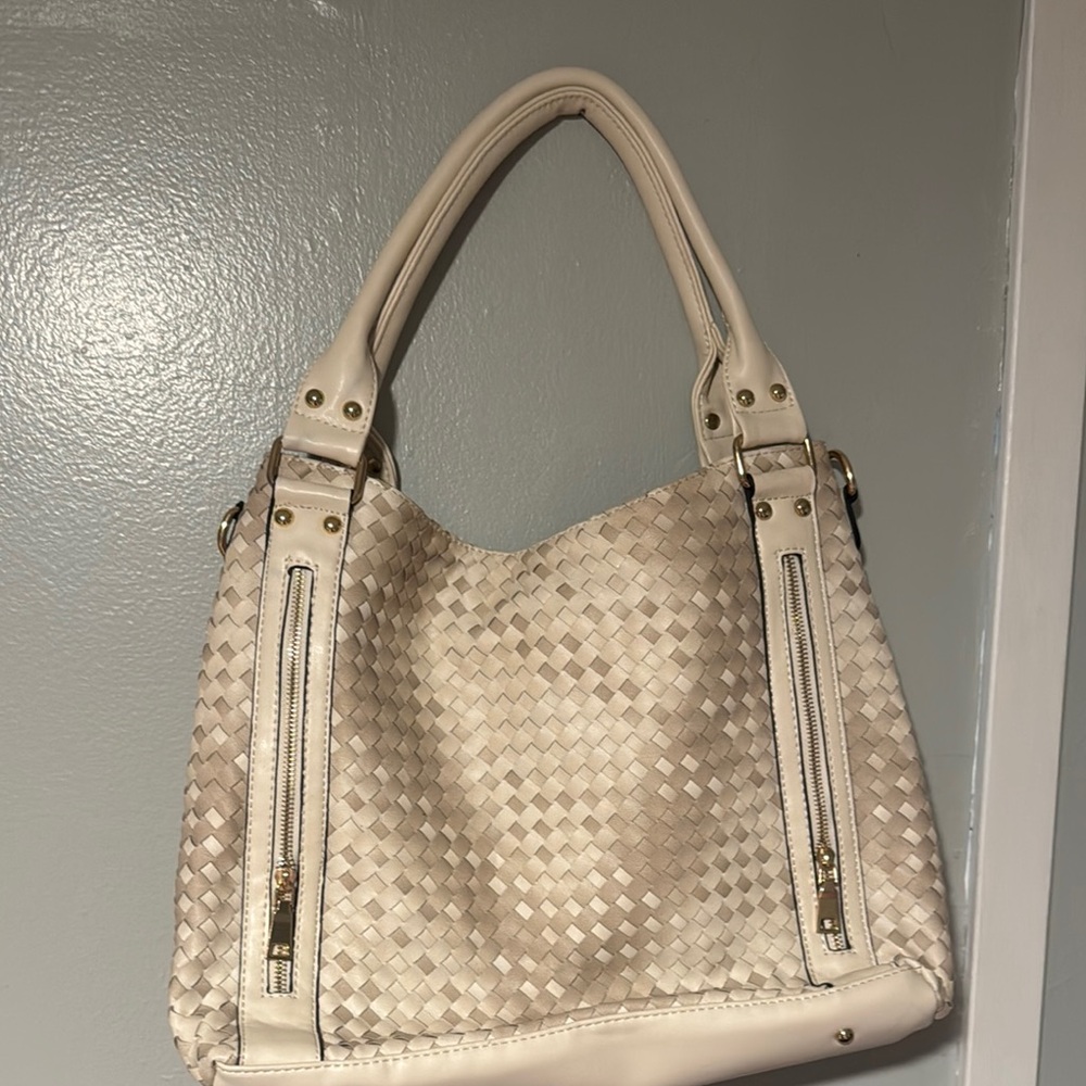 Elegant Cream Woven Handbag